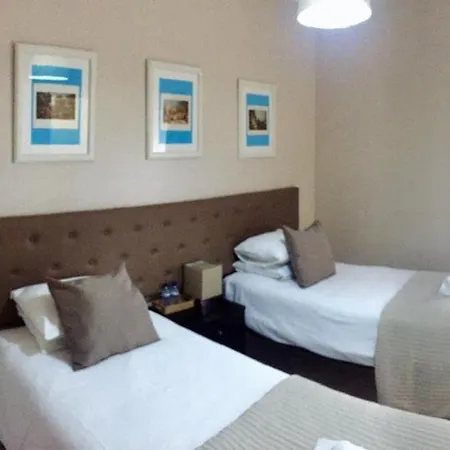 The Capital Boutique Bed & Breakfast 4*